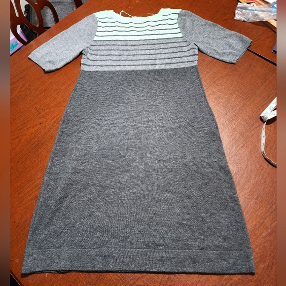 GAP Maternity dress 👗 - Picture 5 of 5